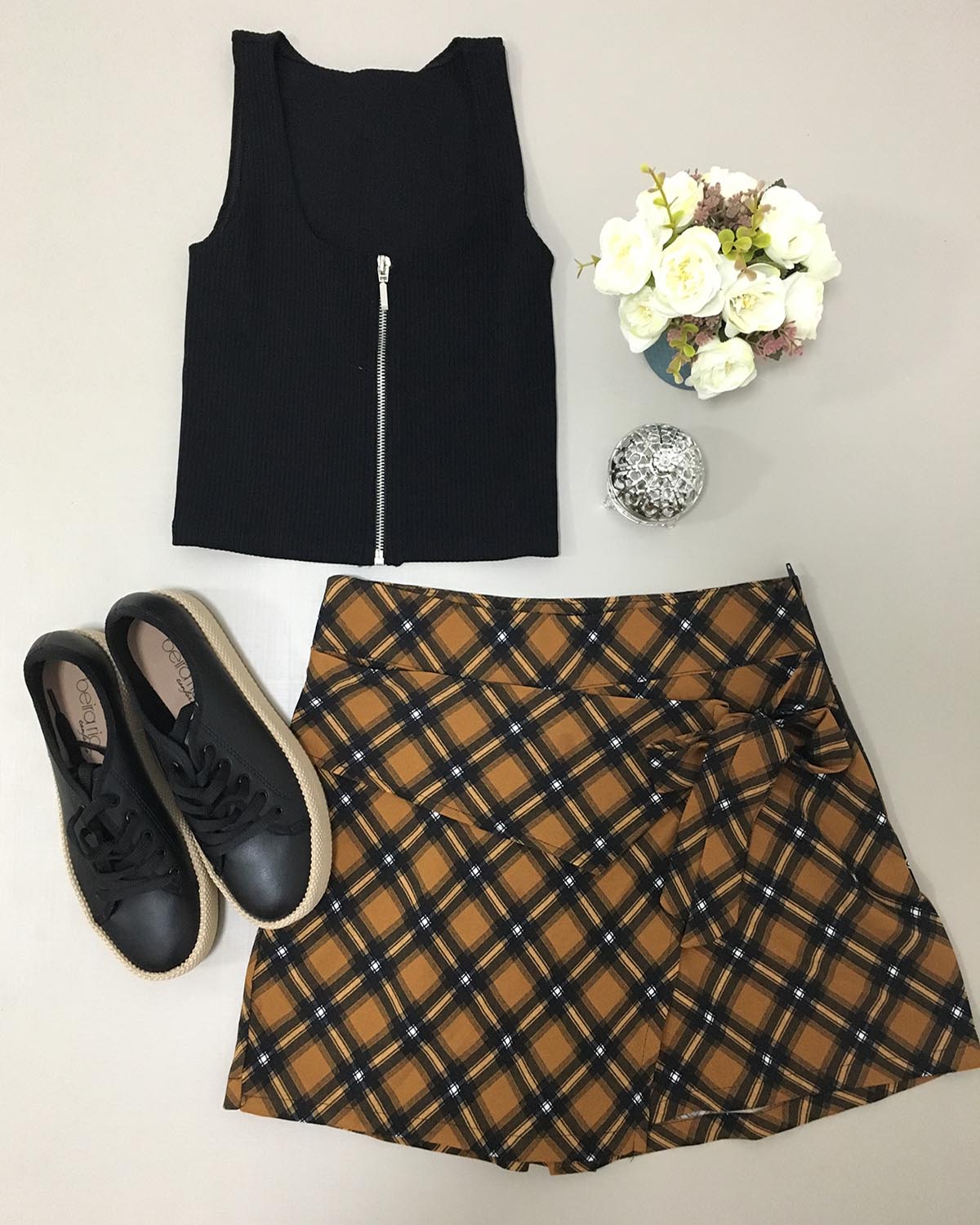 short saia quadriculado