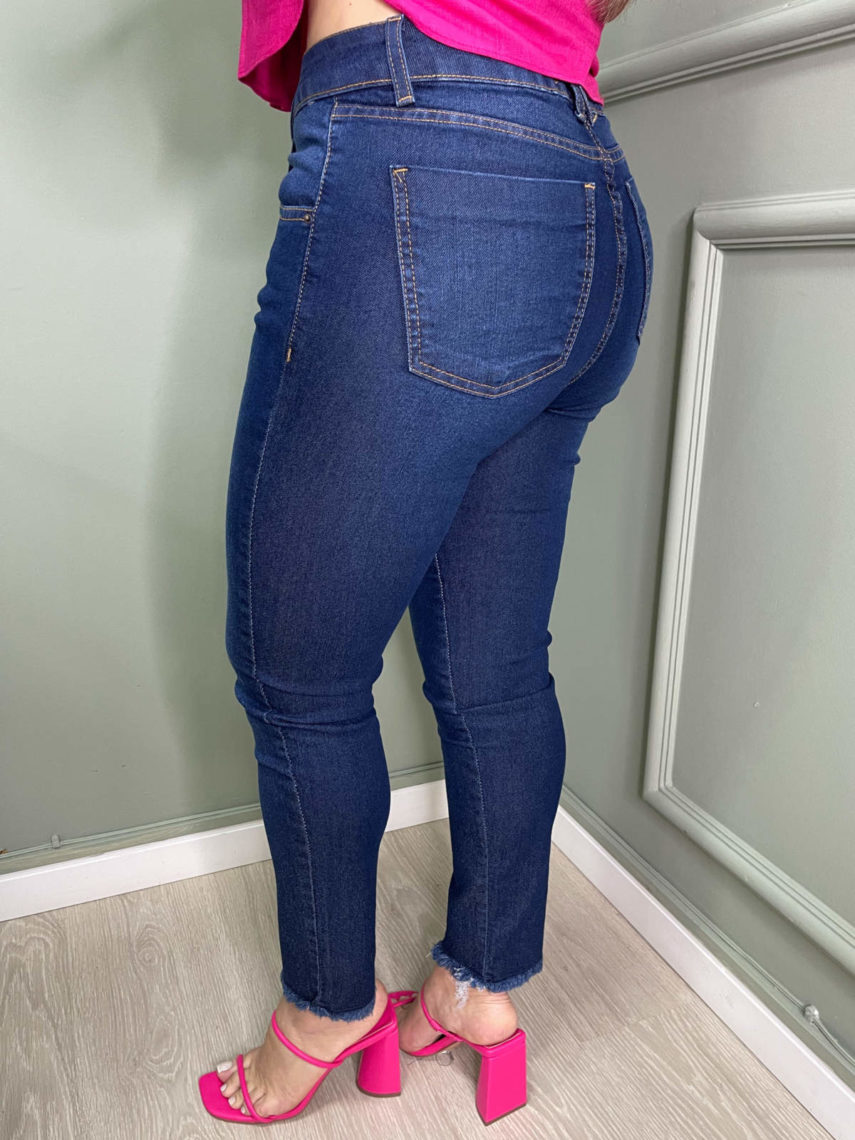 lavinnystore calca jeans escuro skinny barra desfiada dardak 1